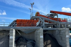 Geeroms Wegenbouw présente une nouvelle installation de lavage pour la production de granulats recyclés de haute qualité